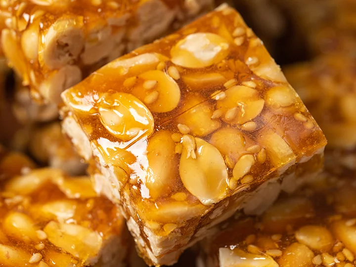 Quel est le prix de la machine Peanut Chikki en Inde ?